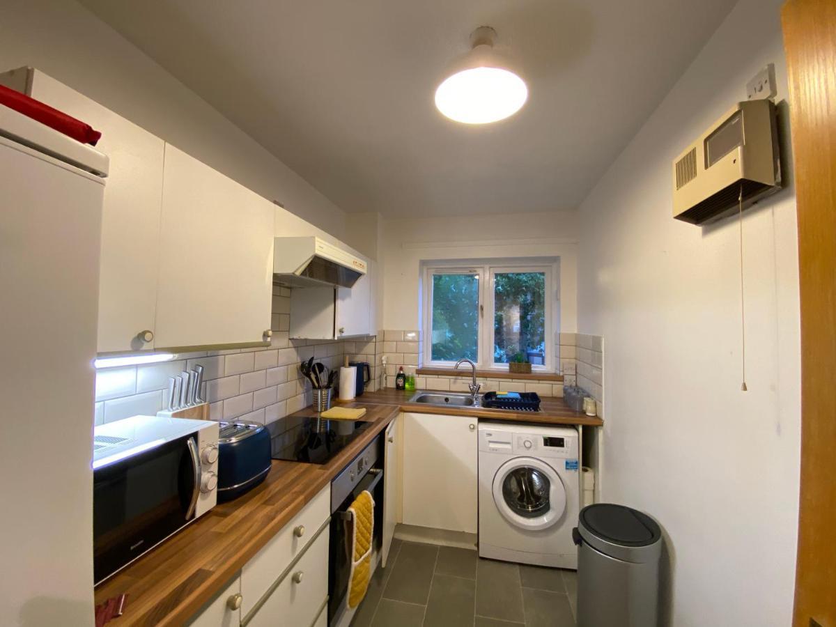 Marie'S Serviced Apartment 2 Bed Olivier Court Bedford Exterior foto